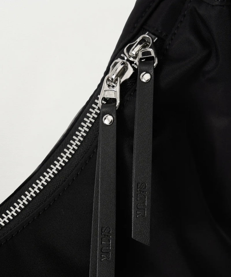 【WE ARE】韓國Satur休閒單肩腋下包SA255UAB12