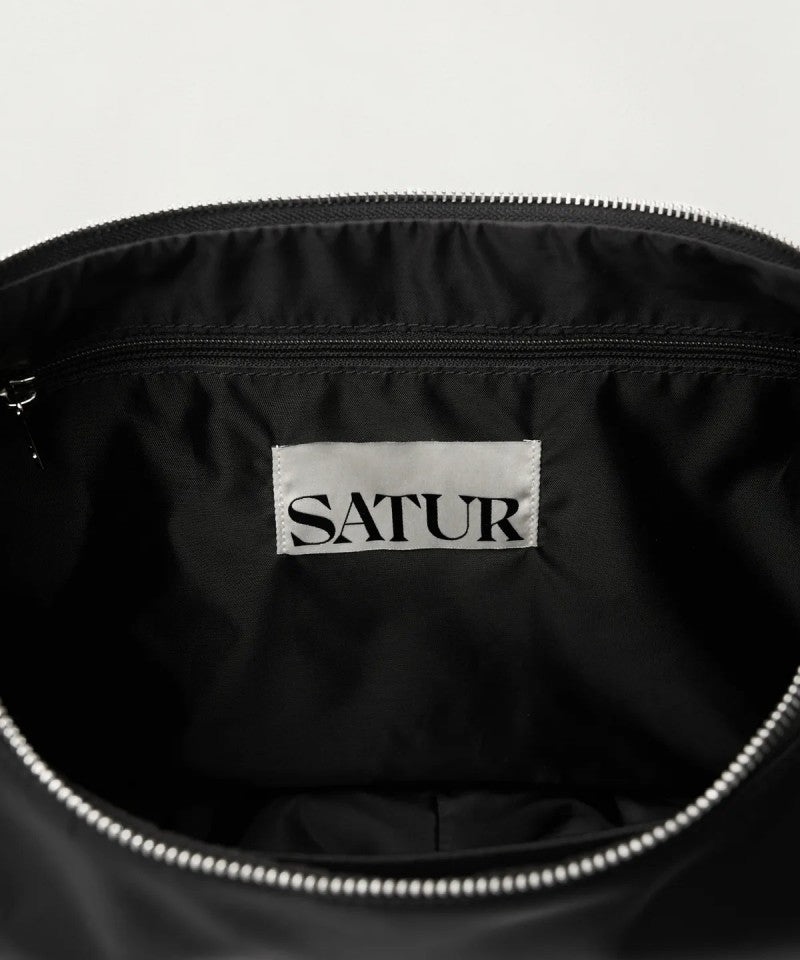 【WE ARE】韓國Satur休閒單肩腋下包SA255UAB12