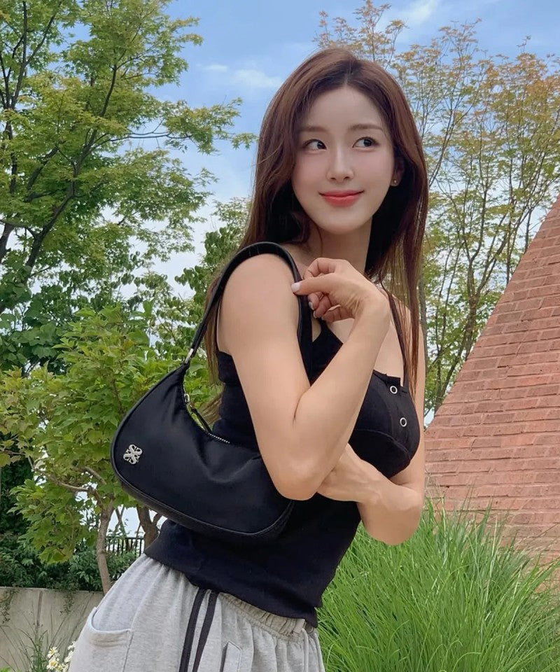 【WE ARE】韓國Satur休閒單肩腋下包SA255UAB14