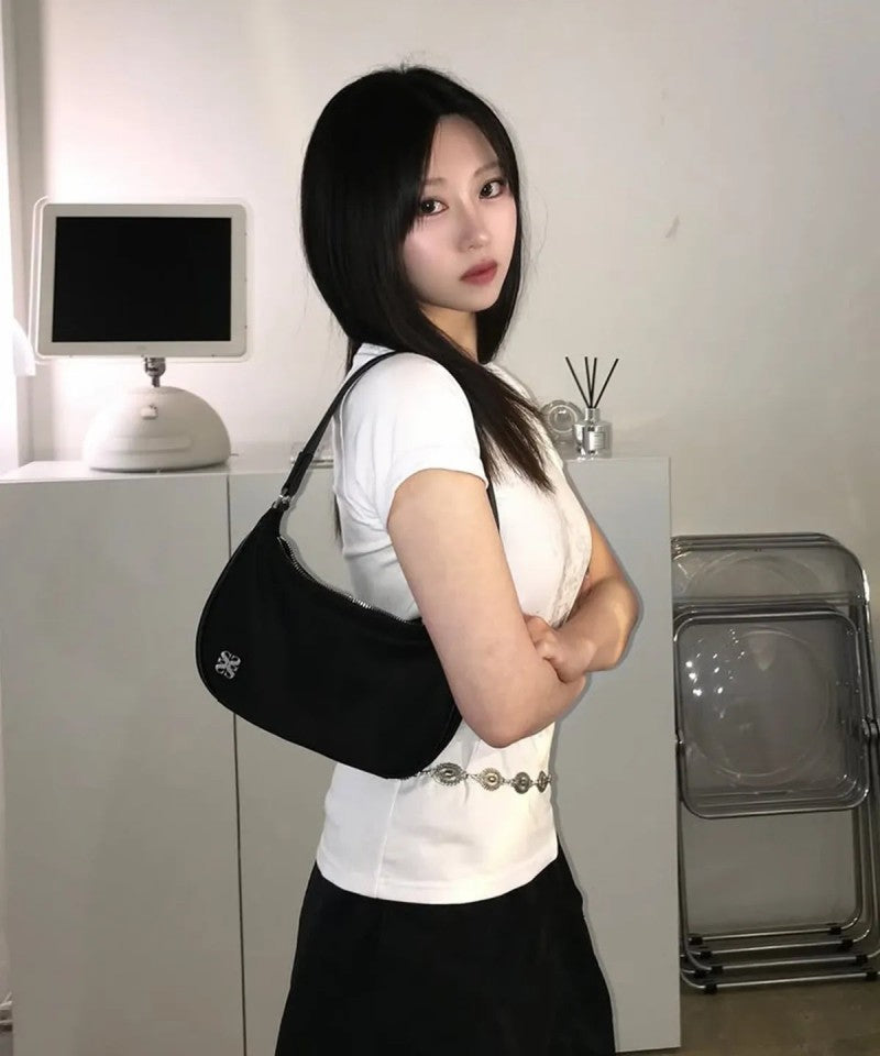 【WE ARE】韓國Satur休閒單肩腋下包SA255UAB14