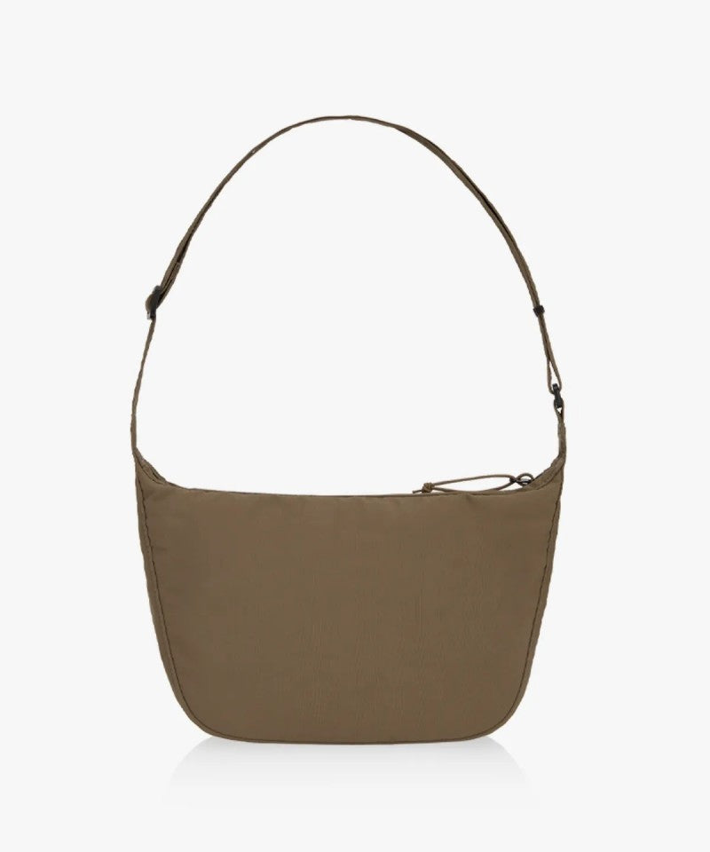 【WE ARE】韓國ALAVAGUE休閒單肩斜挎包클램 패커블 크로스 S