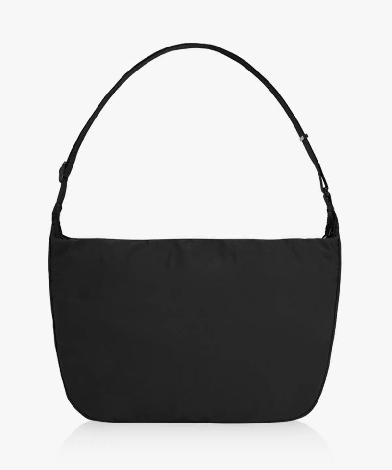 【WE ARE】韓國ALAVAGUE休閒單肩斜挎包클램 패커블 크로스 M