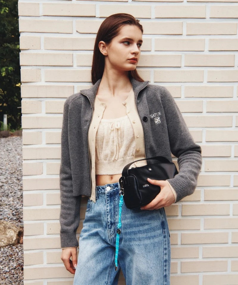 【WE ARE】韓國Satur休閒單肩斜挎包SA255UAB35