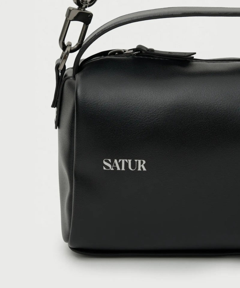 【WE ARE】韓國Satur休閒單肩斜挎包SA255UAB35