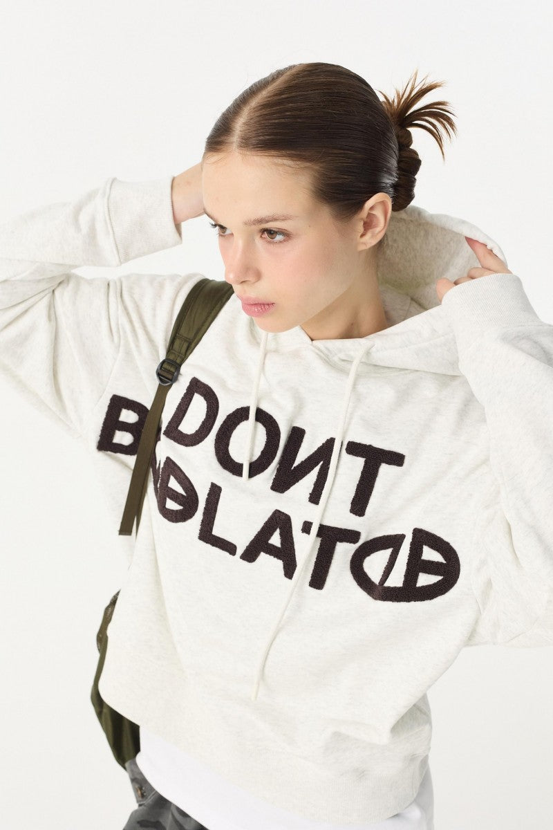 【WE ARE】韓國DONTBELATE 絨毛刺繡logo帽Ｔ