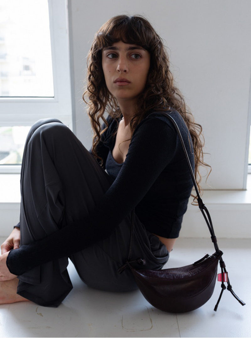 5/1 Price Increase【WE ARE】Korea Archivepke Fling bag OVBAX24002/OVBAX25001/OVBAX25002