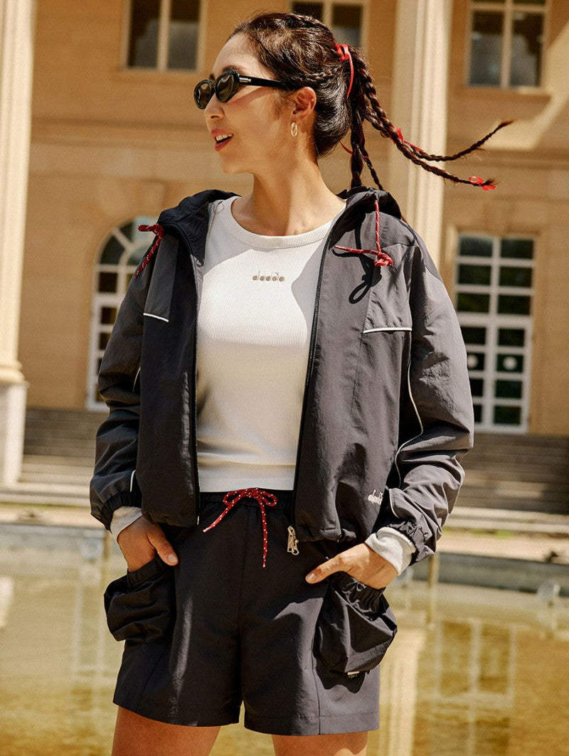 【WE ARE】韓國Diadora休閒連帽拉鏈外套D5322LWT31