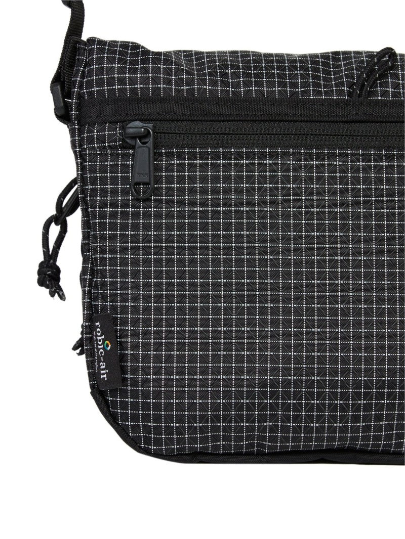 特價款【WE ARE】韓國EIDER單肩斜挎包DUA25B46