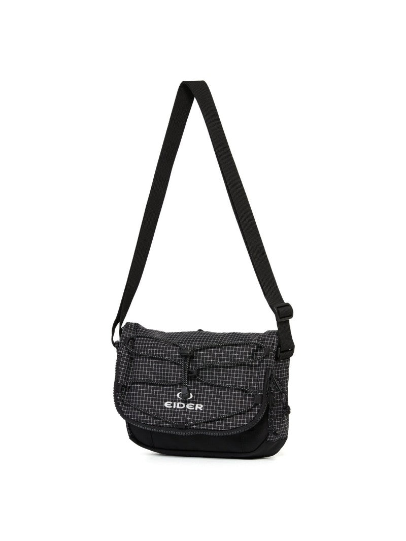 特價款【WE ARE】韓國EIDER單肩斜挎包DUA25B46